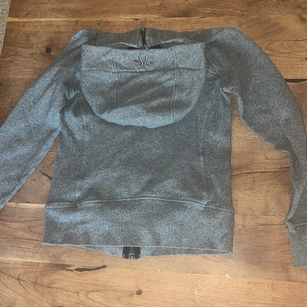 Lululemon Scuba Jacket - Picture 3 of 4